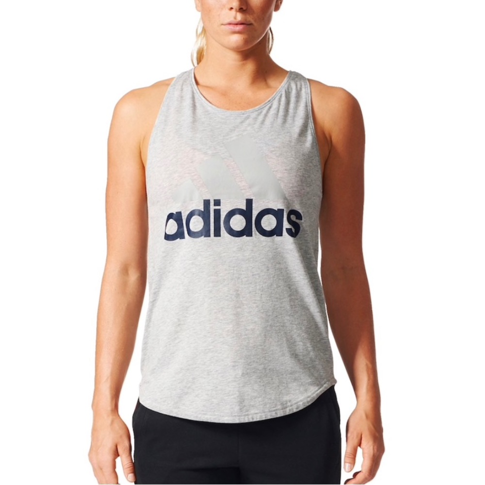 🆕 | Adidas | Women’s Essential Linear Logo Top